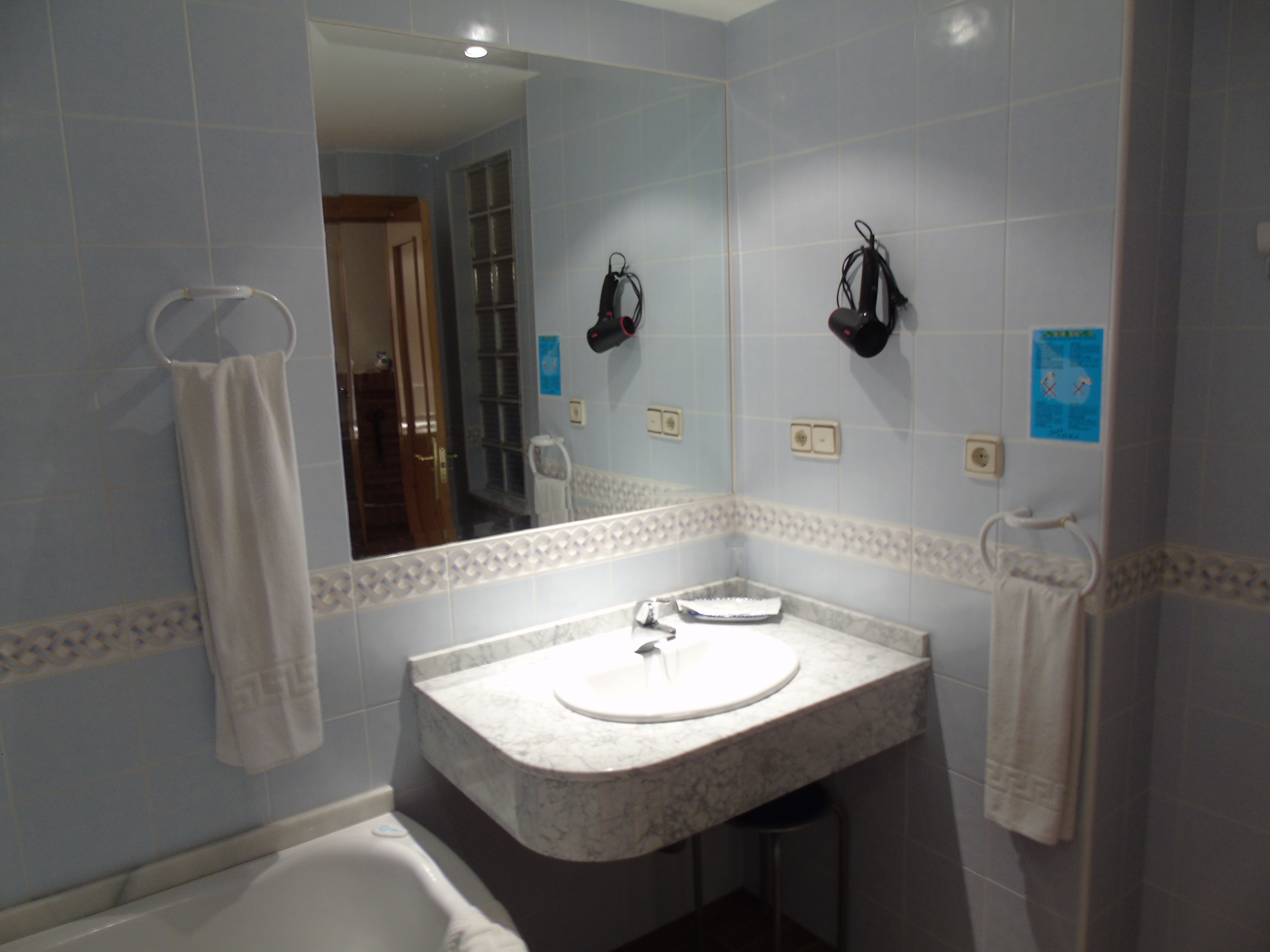 Cuarto de baño, que dispone el Estudio